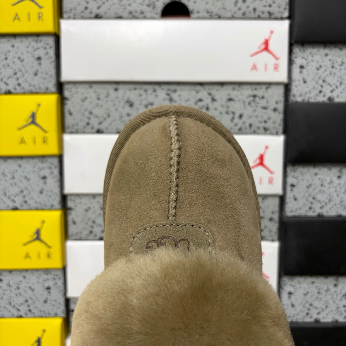 UGG Classic Shearling Clog – Open-Back Suede Mule with Voluminous Natural Shearling Upper & Chunky Lug Sole in Sand