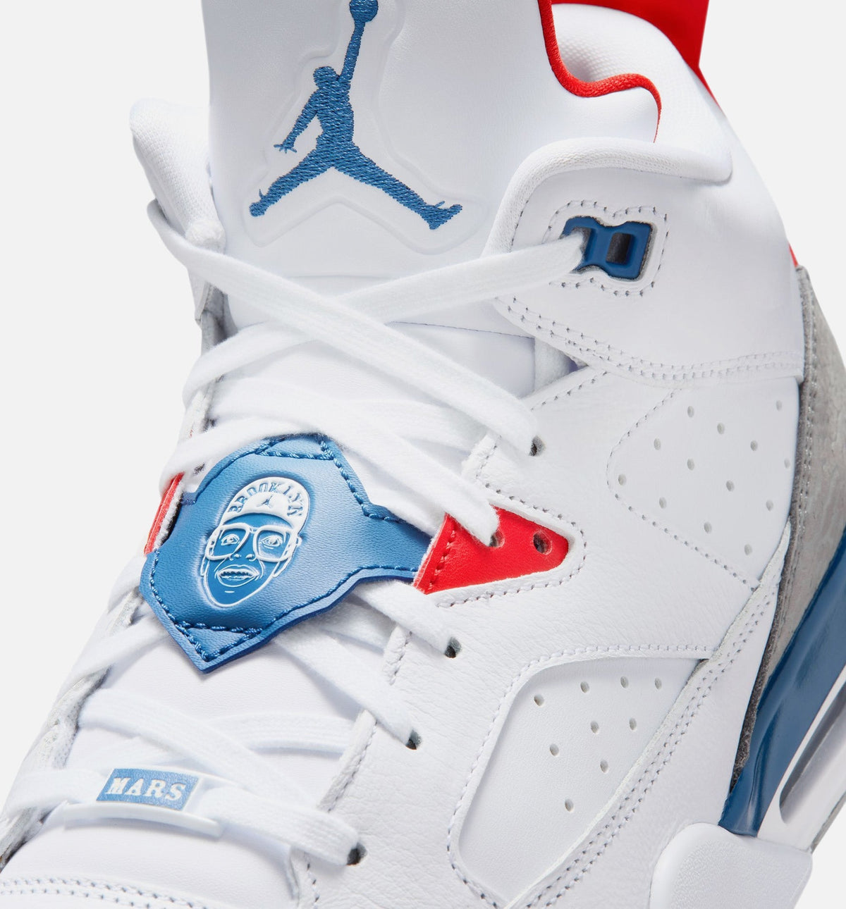 Son of Mars Low Men's Lifestyle Shoe - White/Varsity Red/Light Smoke Grey/True Blue
