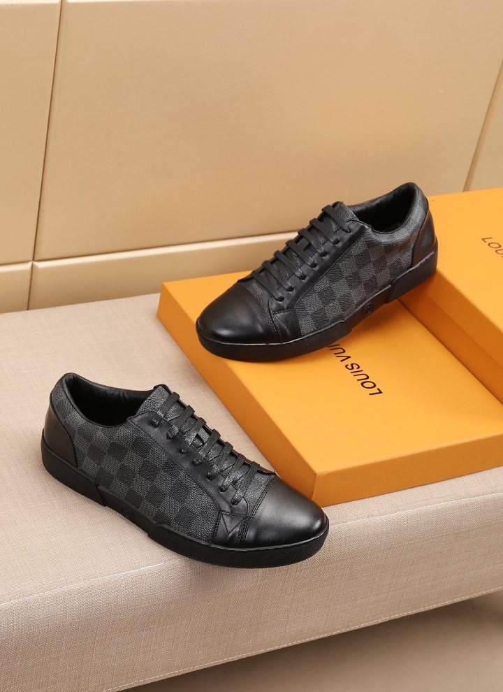 Louis Vuitton Checkered Leather Low-Top Sneakers