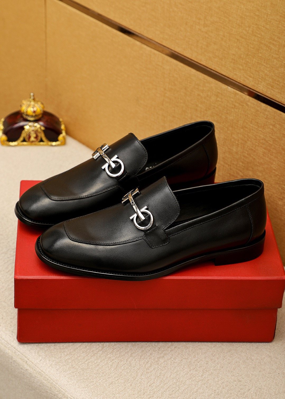 Ferragamo Silver-Tone Ornament Loafers
